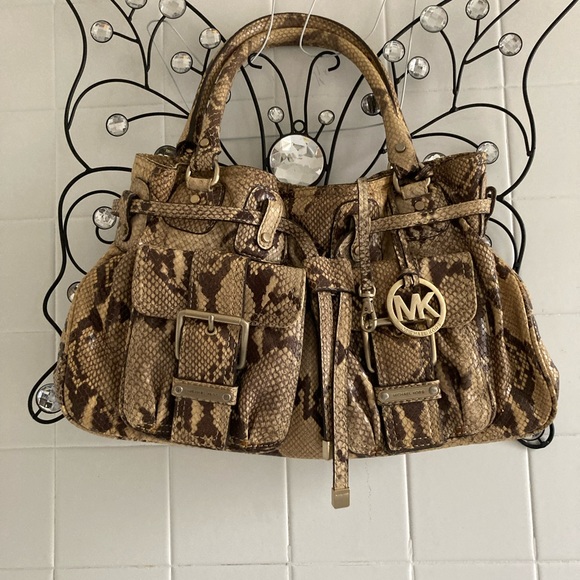 Gorgeous Michael Kors Snakeskin Bag in good condition. - Picture 1 of 12